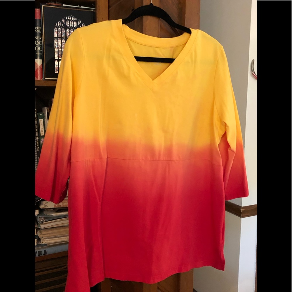 CUTE OMBRÉ TEE